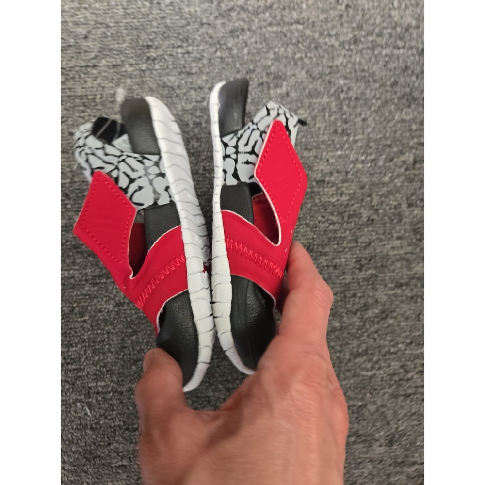 Nike Air Jordan Kid's Flare Strappy Sandals Red/Gray/Black Sz8 C - Picture 4 of 6